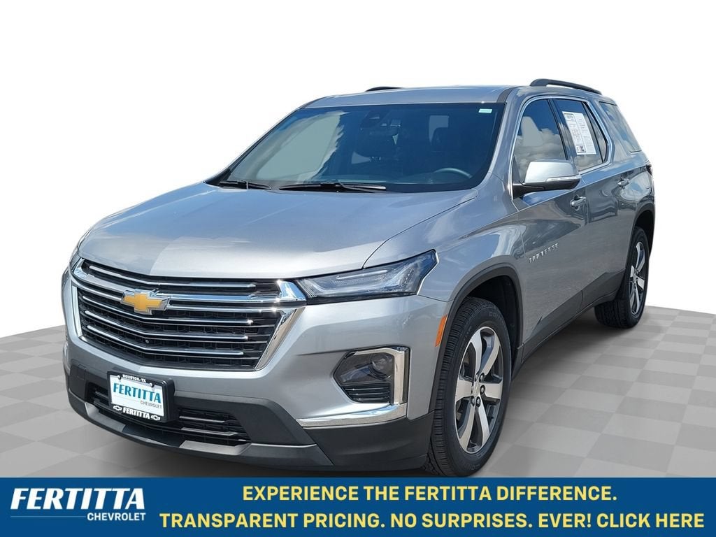 2023 Chevrolet Traverse LT Leather