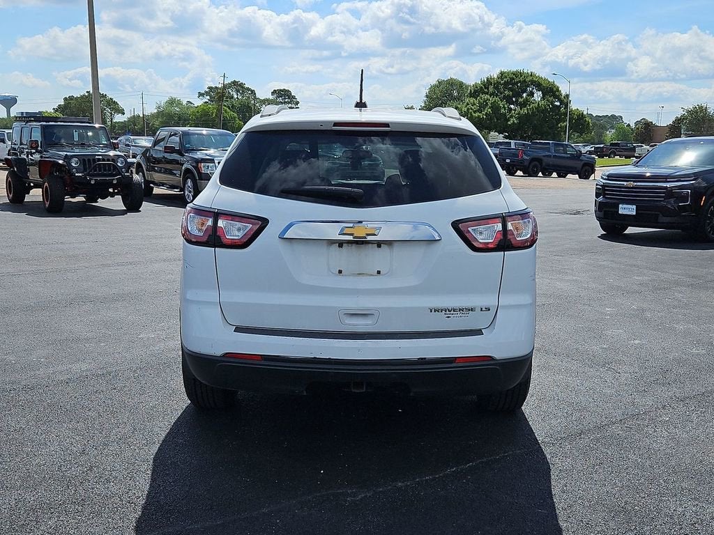 2016 Chevrolet Traverse LS