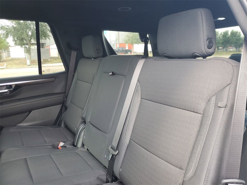 2025 Chevrolet Tahoe LS