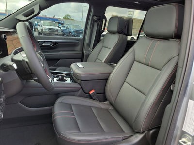 2025 Chevrolet Suburban RST