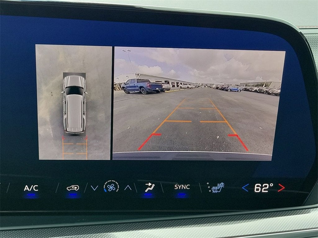 2025 Chevrolet Suburban RST