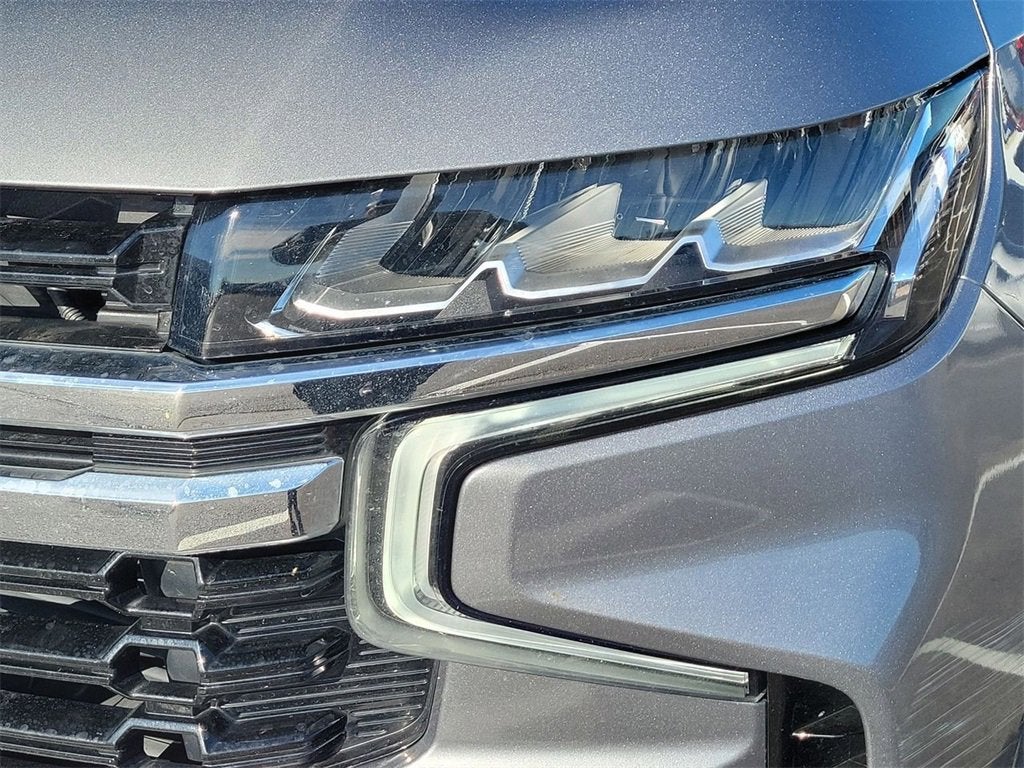 2022 Chevrolet Suburban LS