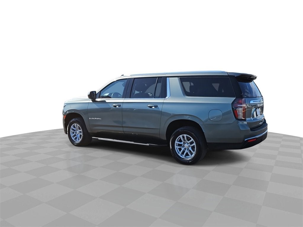 2024 Chevrolet Suburban LT