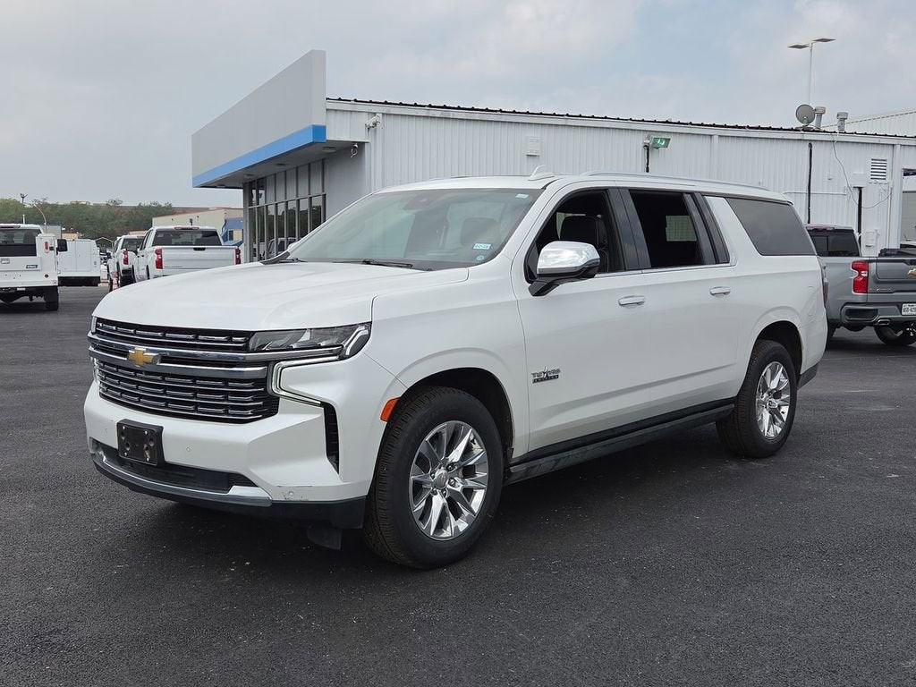 2023 Chevrolet Suburban Premier