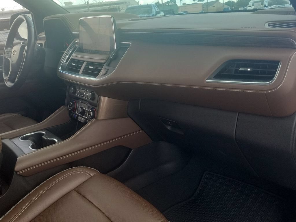 2021 Chevrolet Suburban High Country