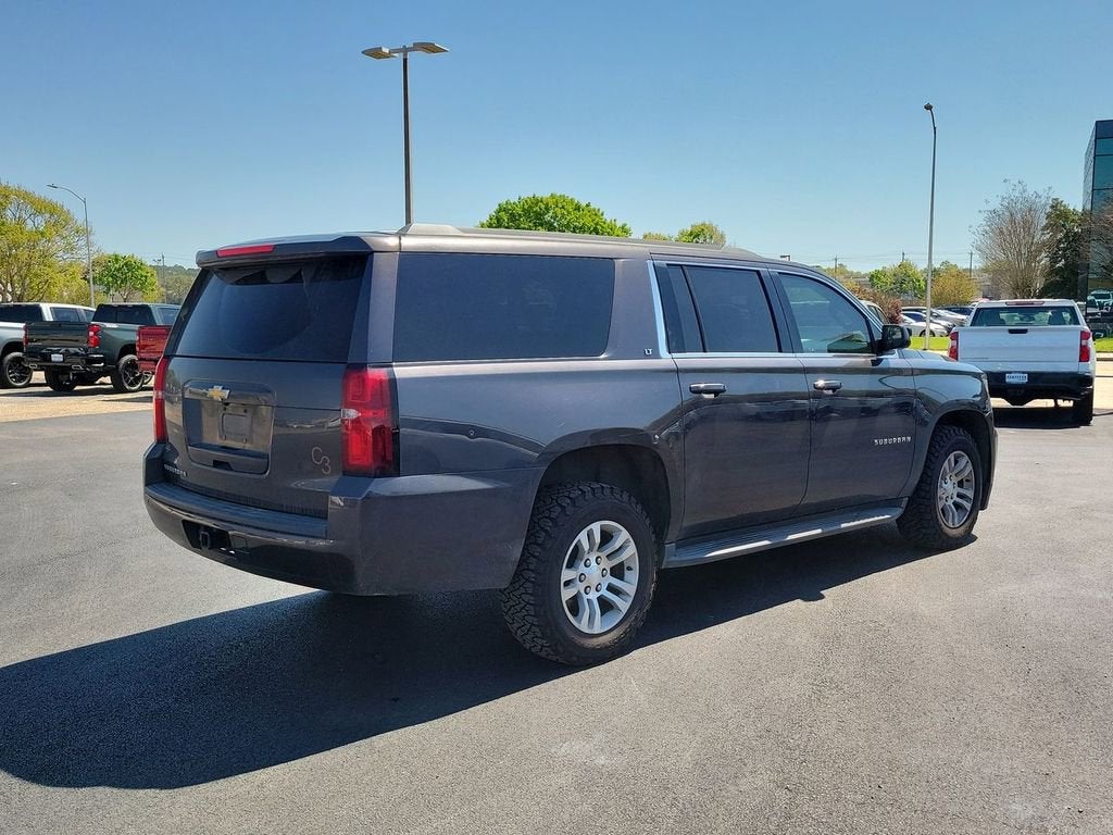 2018 Chevrolet Suburban LT
