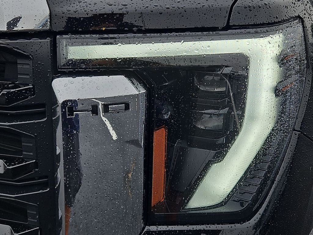 2025 GMC Sierra 2500 HD Pro