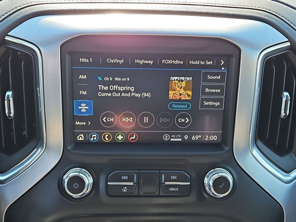 2021 GMC Sierra 1500 SLT