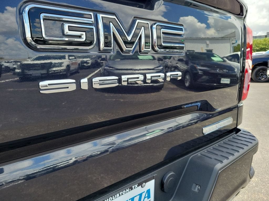 2025 GMC Sierra 1500 Elevation