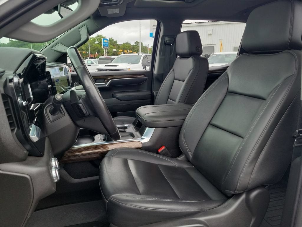 2023 GMC Sierra 1500 Elevation