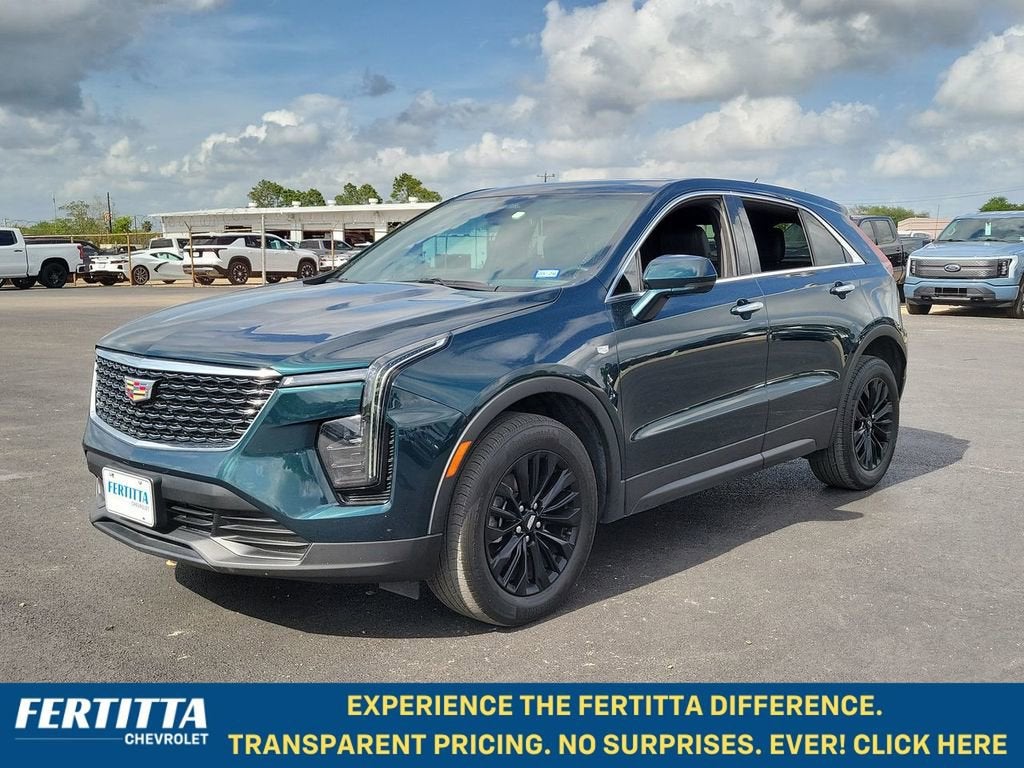 2024 Cadillac XT4 Luxury
