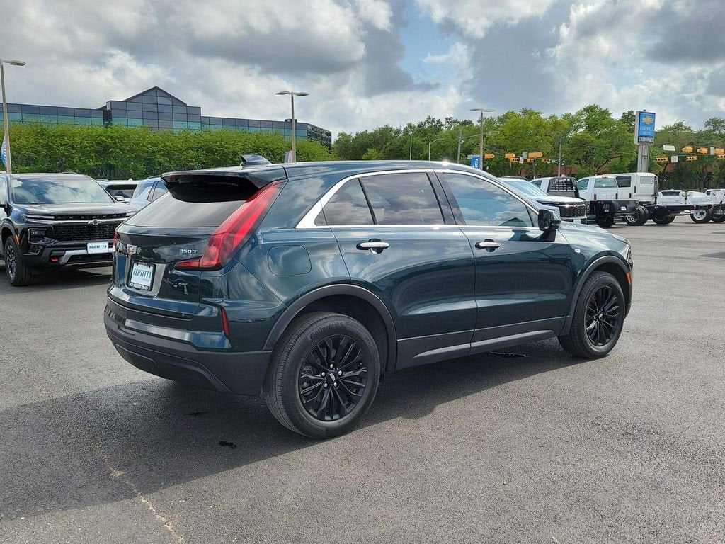 2024 Cadillac XT4 Luxury