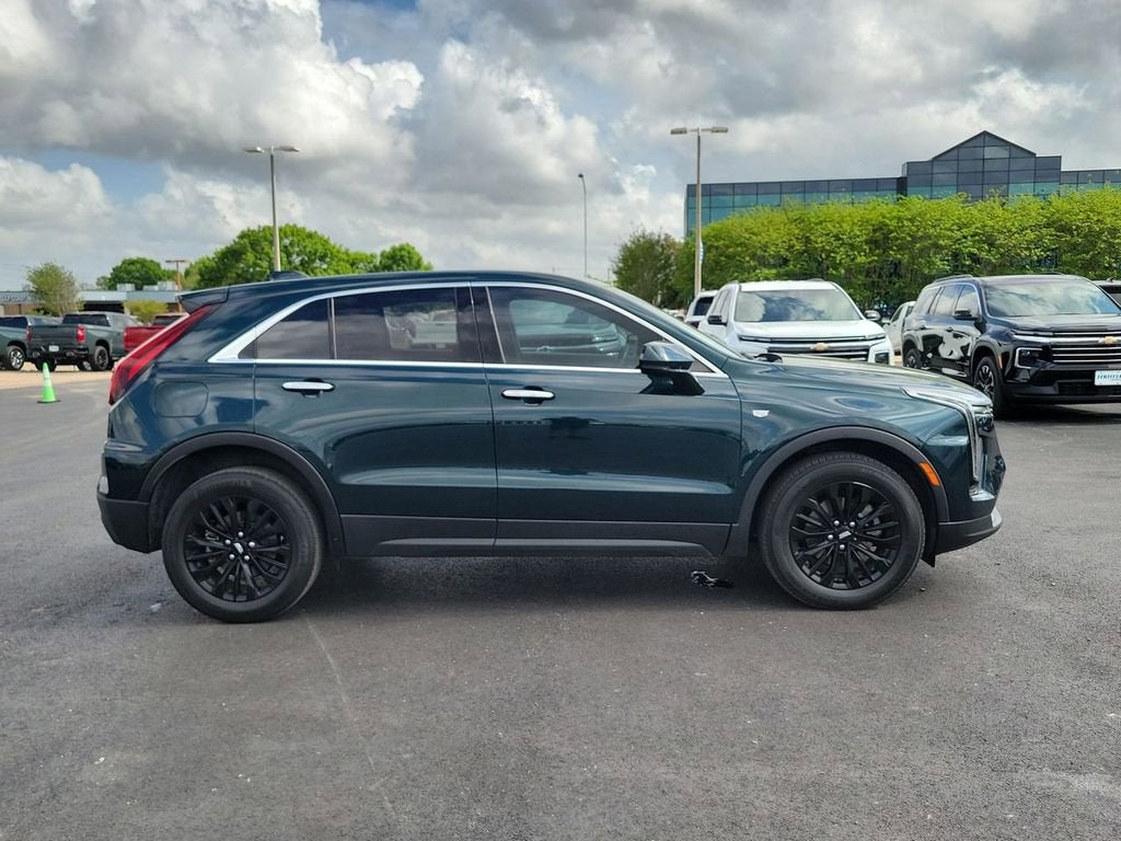 2024 Cadillac XT4 Luxury
