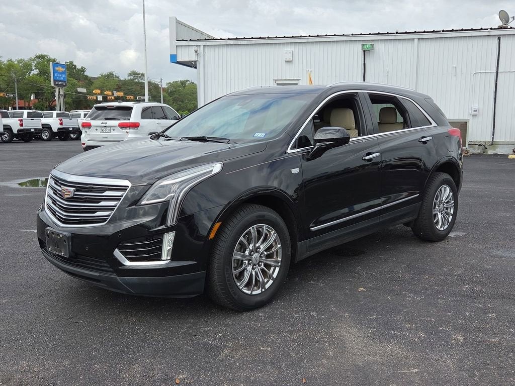 2017 Cadillac XT5 Luxury FWD
