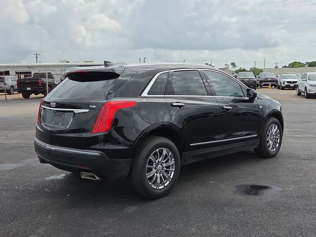 2017 Cadillac XT5 Luxury FWD