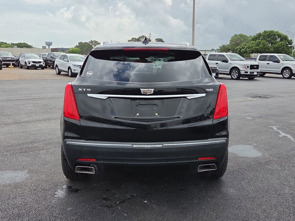 2017 Cadillac XT5 Luxury FWD