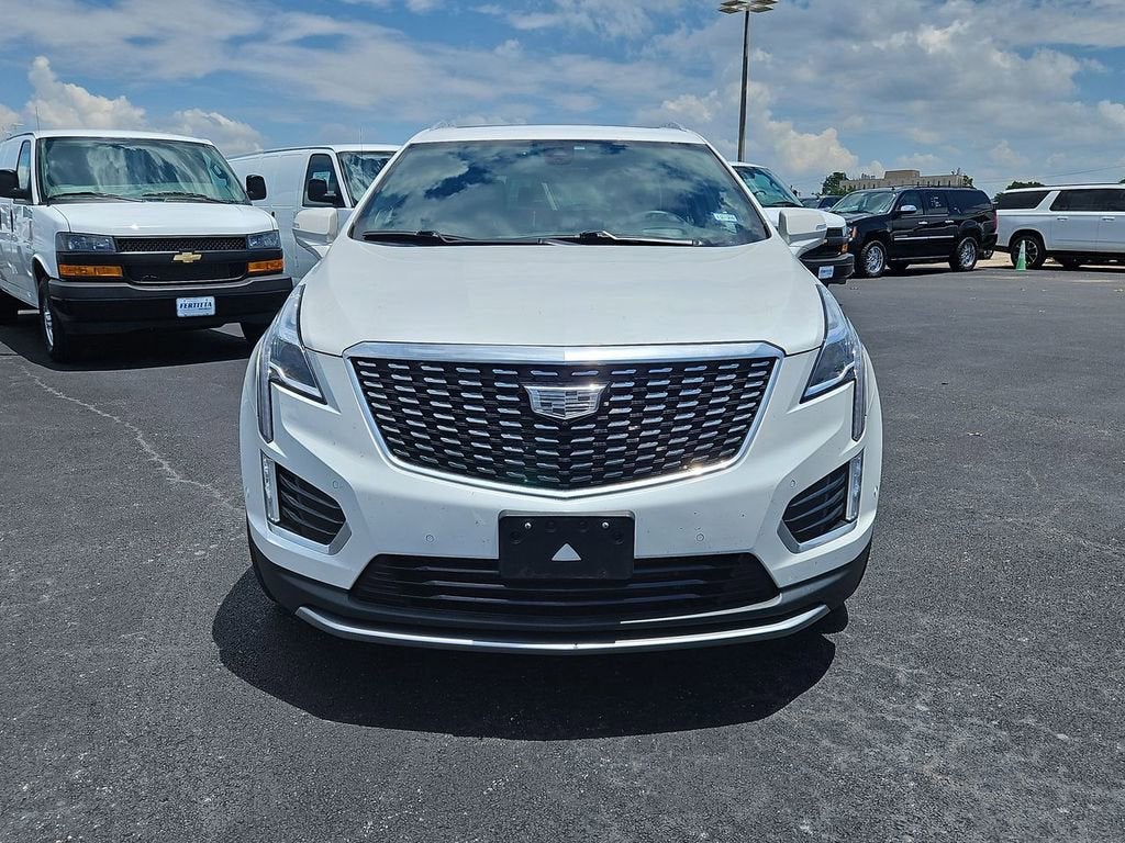 2022 Cadillac XT5 Premium Luxury