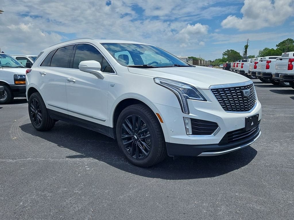 2022 Cadillac XT5 Premium Luxury