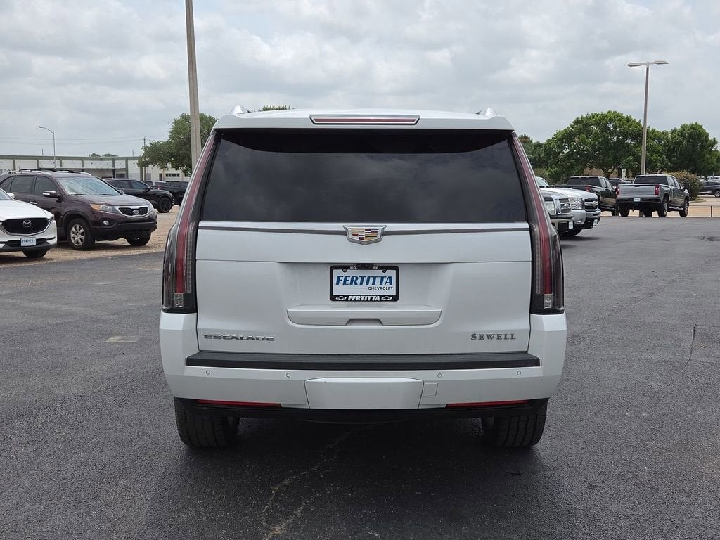 2018 Cadillac Escalade Premium Luxury