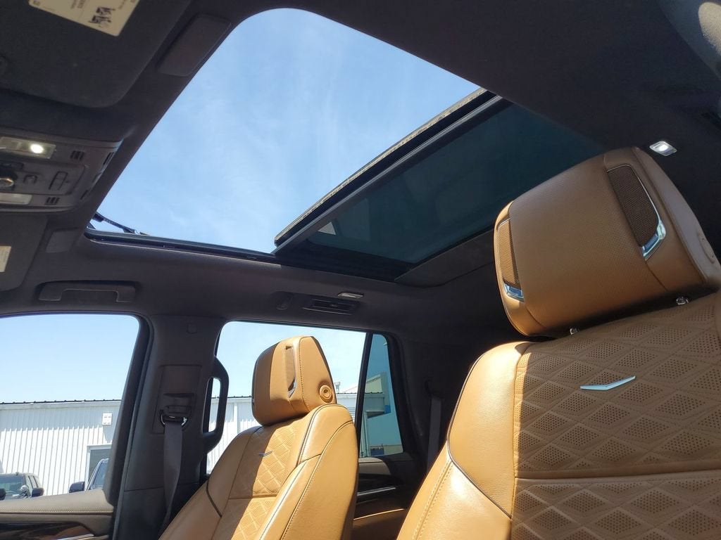 2022 Cadillac Escalade Premium Luxury