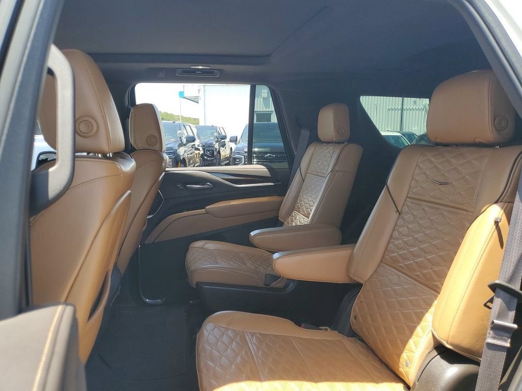 2022 Cadillac Escalade Premium Luxury
