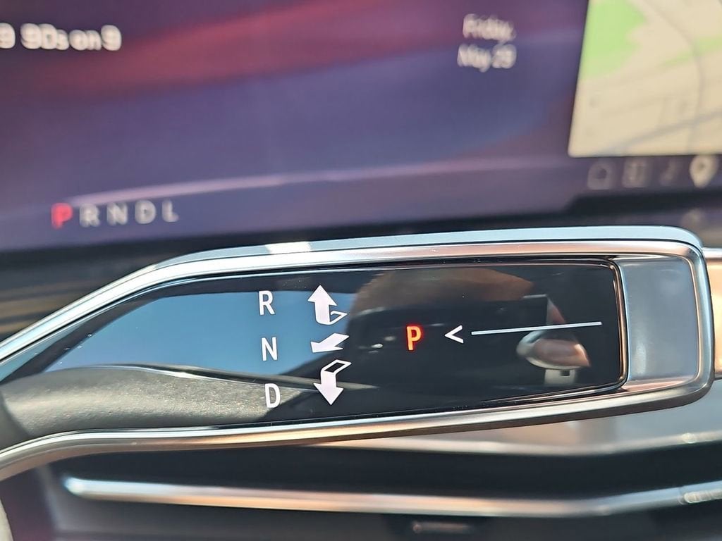 2025 Cadillac Escalade ESV Premium Luxury