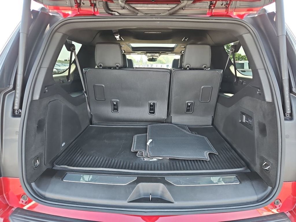2025 Cadillac Escalade ESV Premium Luxury