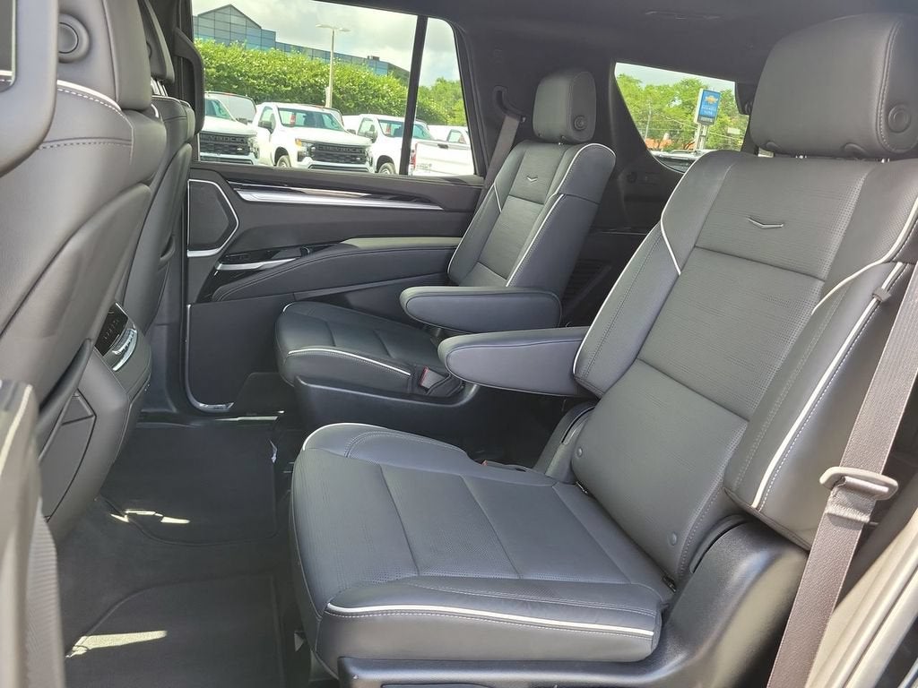 2025 Cadillac Escalade Sport