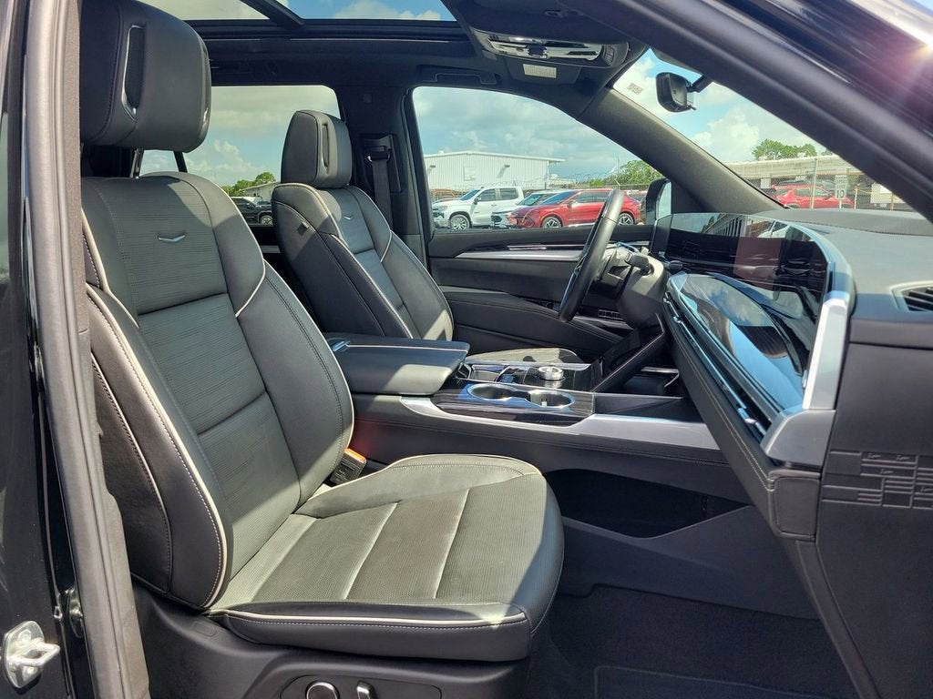 2025 Cadillac Escalade Sport