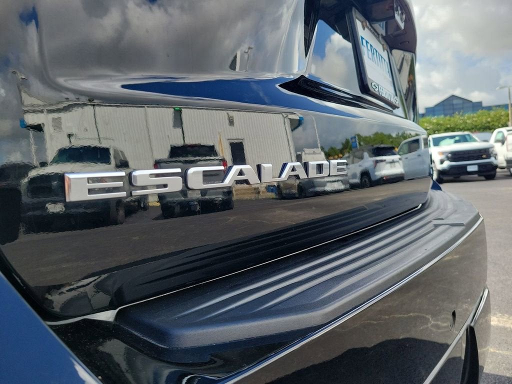 2025 Cadillac Escalade Sport