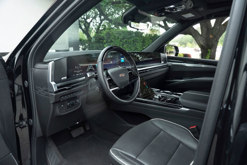 2025 Cadillac Escalade Sport