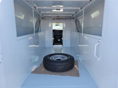 2025 Chevrolet Express Cutaway 3500 1WT