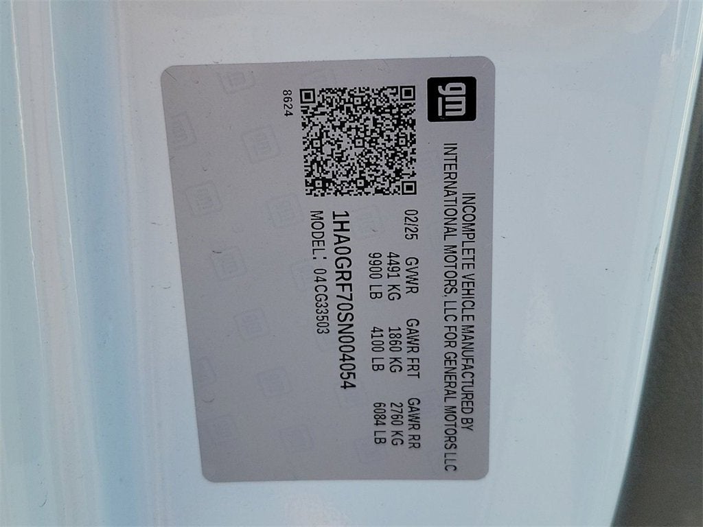 2025 Chevrolet Express Cutaway 3500 1WT