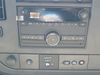 2025 Chevrolet Express Cutaway 3500 1WT