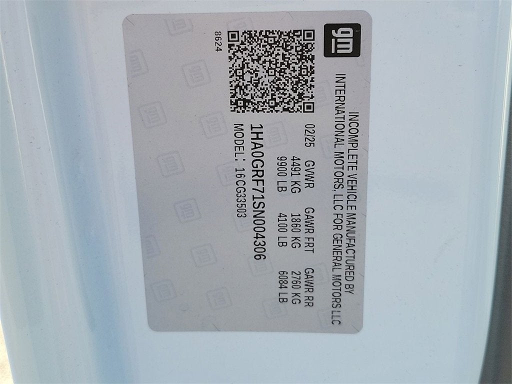 2025 Chevrolet Express Cutaway 3500 1WT