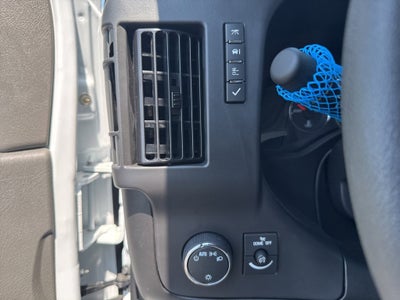 2025 Chevrolet Express Cutaway 3500 1WT