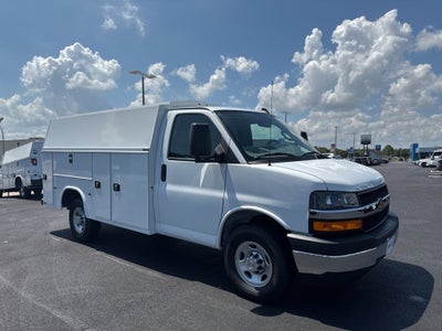 2025 Chevrolet Express Cutaway 3500 1WT