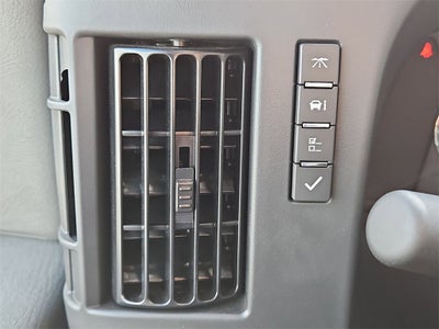 2025 Chevrolet Express Cutaway 3500 1WT