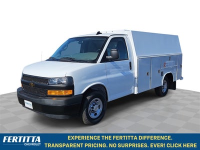 2025 Chevrolet Express Cutaway 3500 1WT