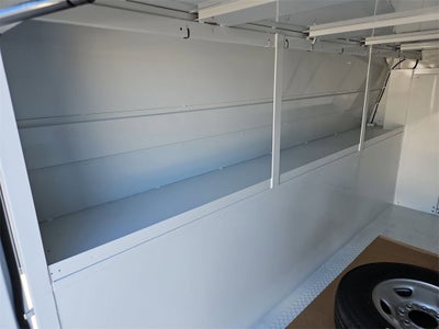 2025 Chevrolet Express Cutaway 3500 1WT