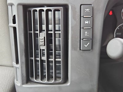 2025 Chevrolet Express Cutaway 3500 1WT