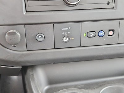 2025 Chevrolet Express Cutaway 3500 1WT