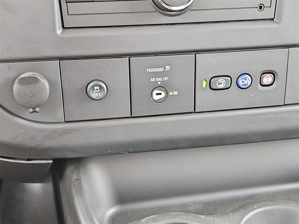 2025 Chevrolet Express Cutaway 3500 1WT