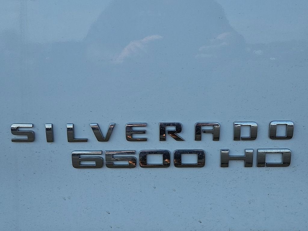 2024 Chevrolet Silverado 6500 HD Work Truck