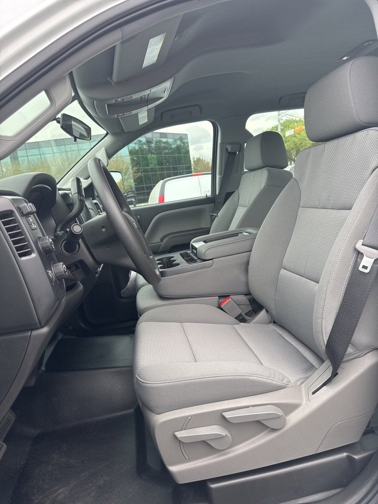 2024 Chevrolet Silverado 5500 HD Work Truck