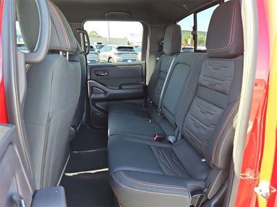 2024 Nissan Frontier Crew Cab PRO-4X 4x4