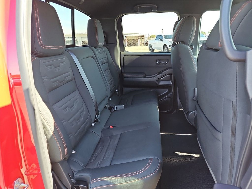 2024 Nissan Frontier Crew Cab PRO-4X 4x4