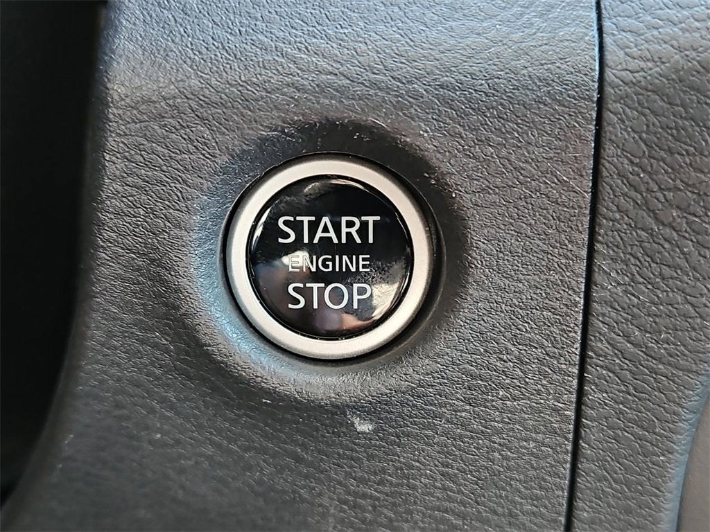 2024 Nissan Frontier Crew Cab PRO-4X 4x4