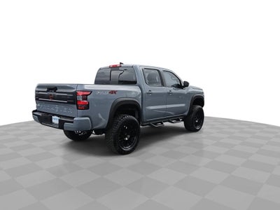 2025 Nissan Frontier Crew Cab PRO-4X 4x4