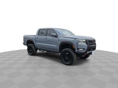 2025 Nissan Frontier Crew Cab PRO-4X 4x4